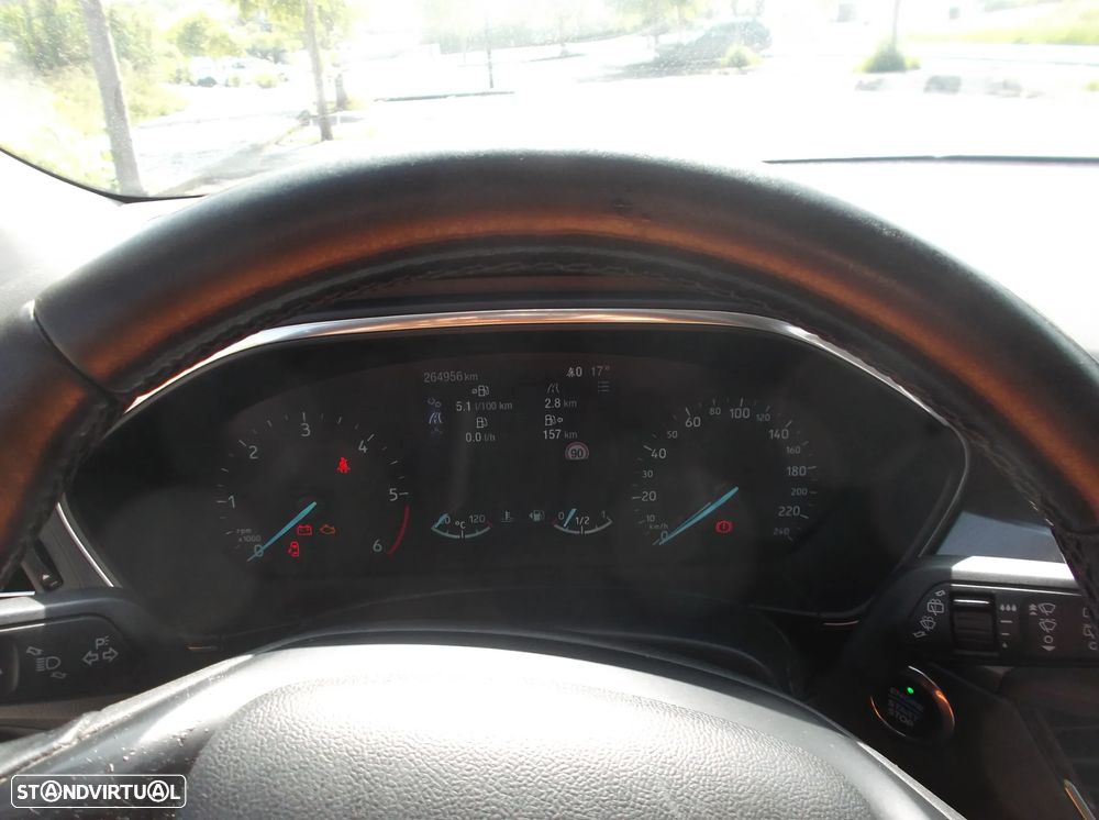 Ford Focus 1.5 TDCi ECOBlue Active - 9