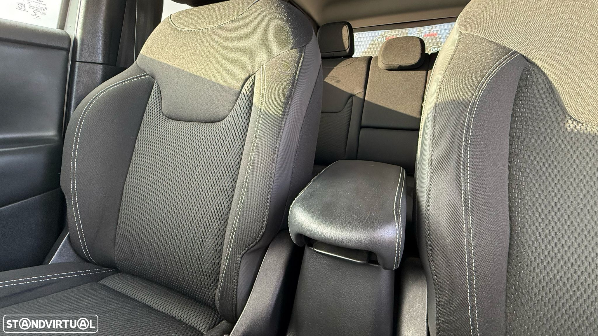 Jeep Renegade 1.6 MJD Limited DCT - 47
