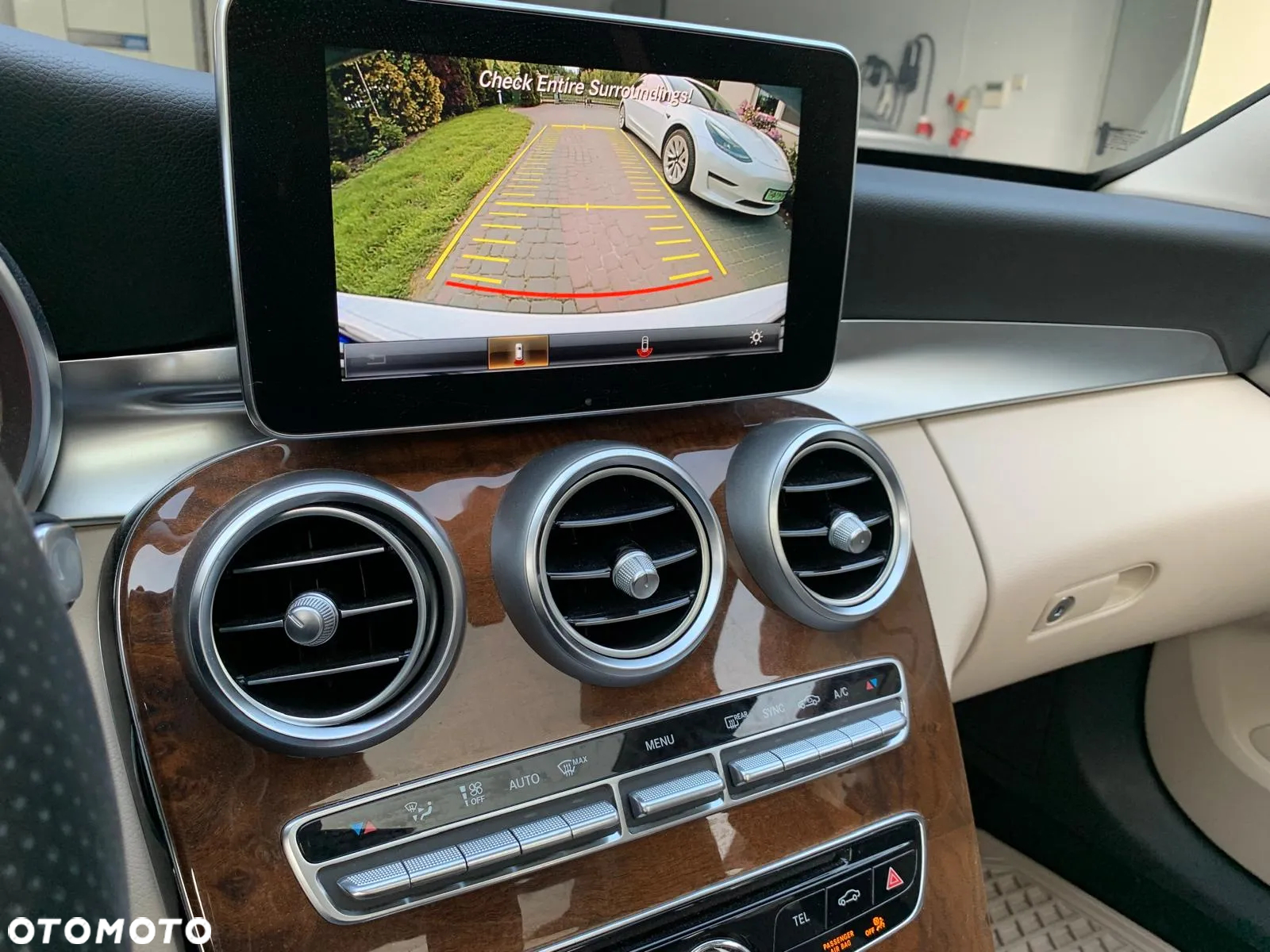 Mercedes-Benz Klasa C 300 7G-TRONIC - 6