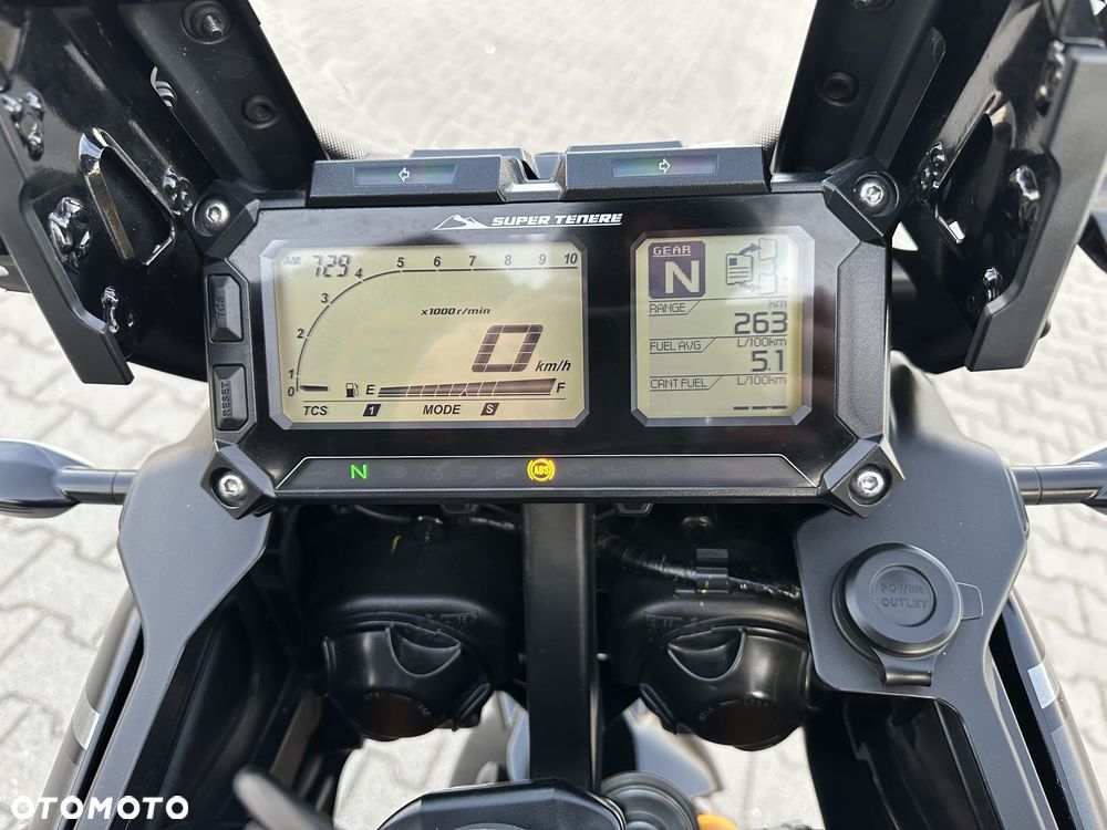 Yamaha Super Tenere - 8