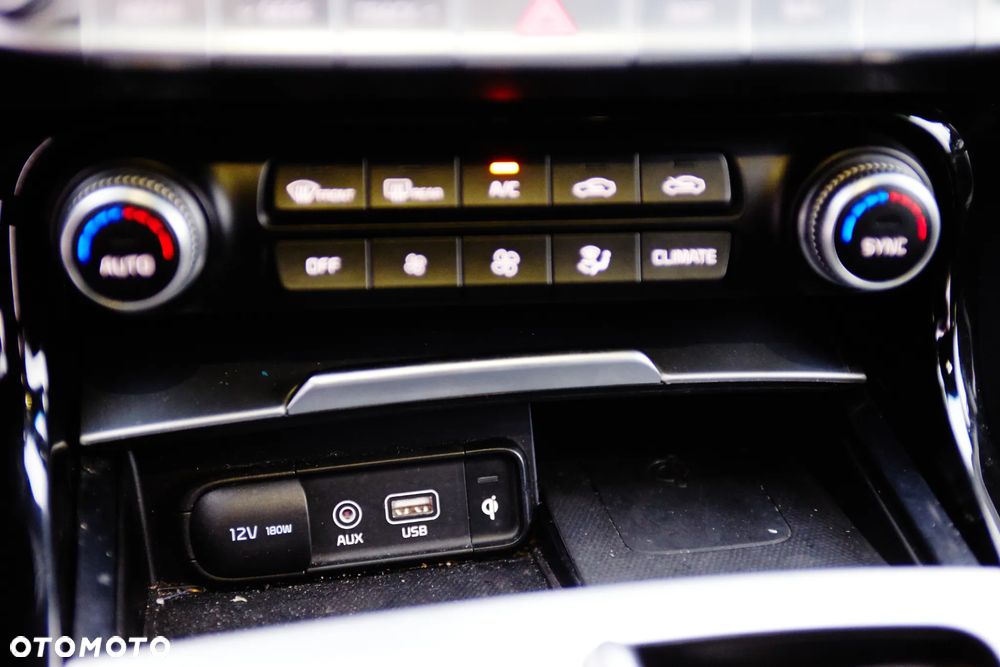 Kia Stinger 2.2 CRDI GT Line - 19