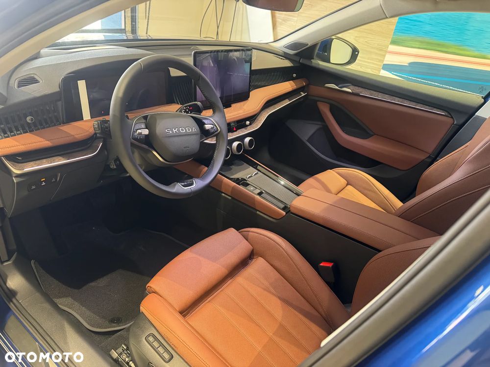 Skoda Superb 2.0 TDI SCR 4x4 L&K DSG - 5