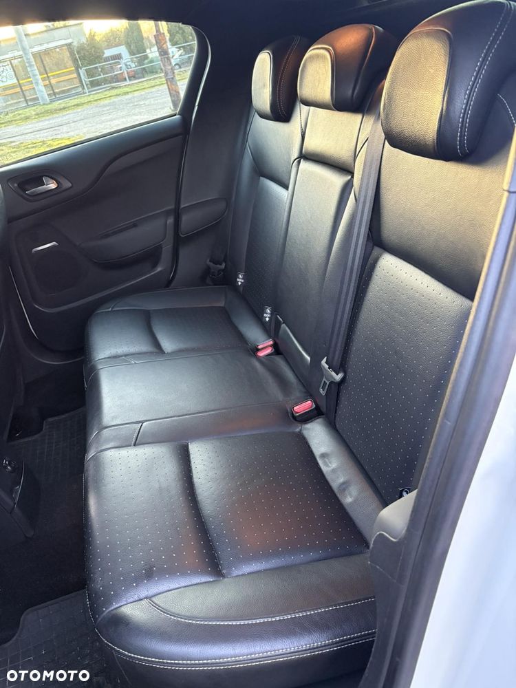 Citroën DS4 HDi 165 SportChic - 27