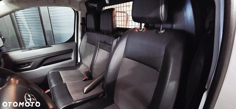 Toyota ProAce - 8