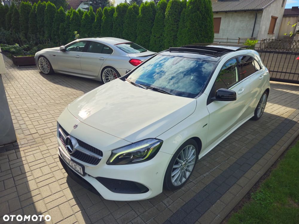 Mercedes-Benz Klasa A 180 7G-DCT AMG Line - 3