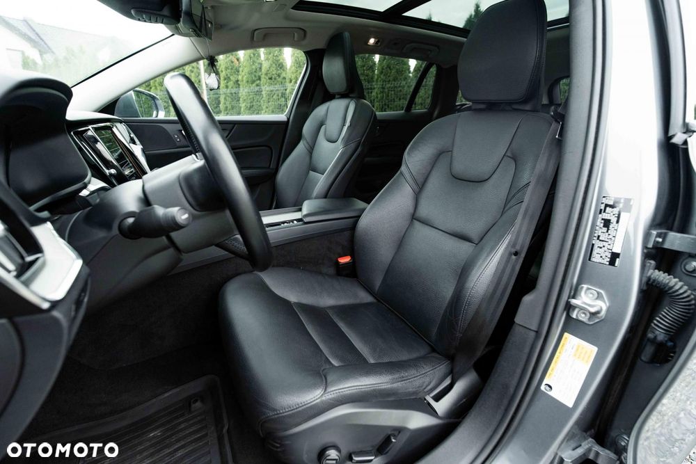 Volvo V60 Cross Country - 11
