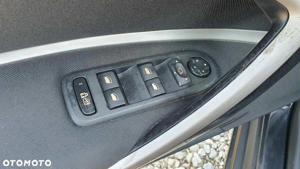 Citroën C5 2.0i 16V Exclusive Equilibre Navi - 14