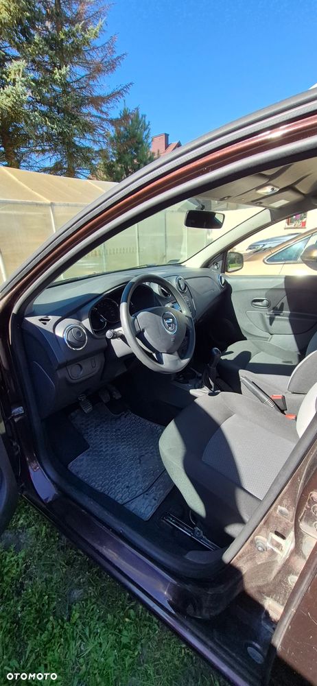 Dacia Sandero 1.2 16V Laureate - 9