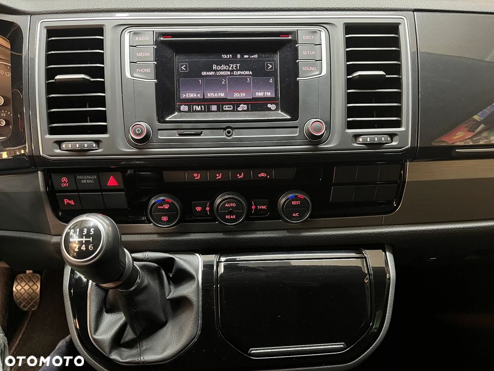 Volkswagen Multivan 2.0 TDI L2 Comfortline - 22