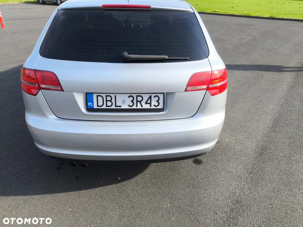 Audi A3 Sportback 1.9 TDI DPF Attraction - 3