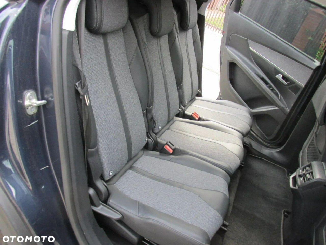Peugeot 5008 1.5 BlueHDI Allure S&S - 10