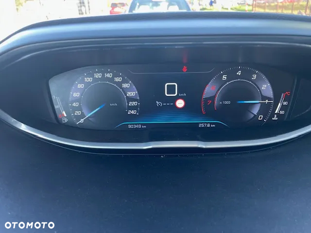 Peugeot 3008 1.2 PureTech Active - 6