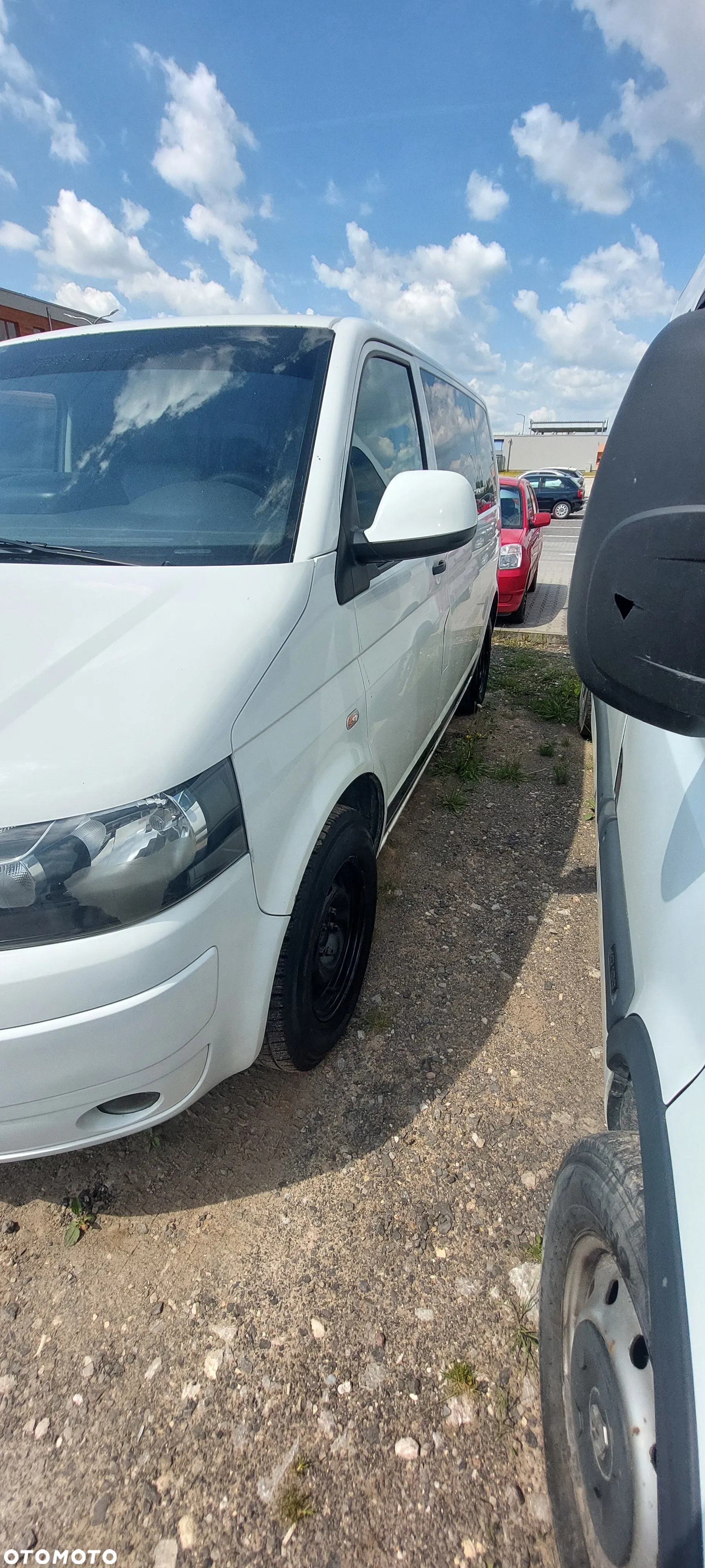 Volkswagen Transporter - 2