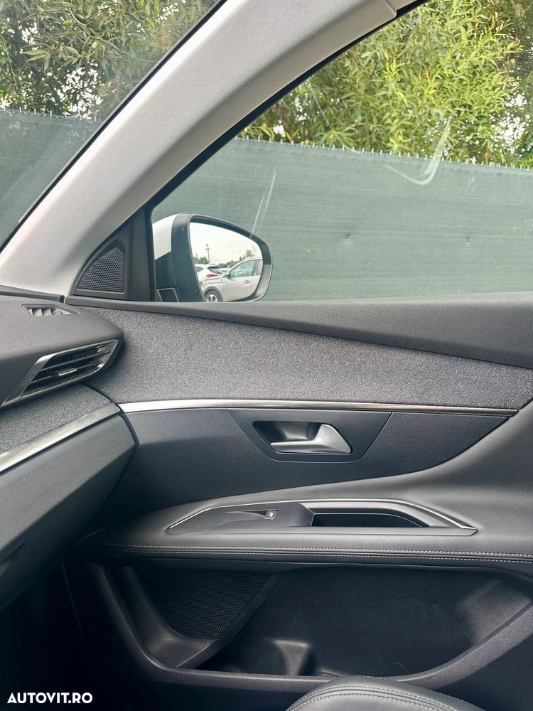 Peugeot 3008 - 33