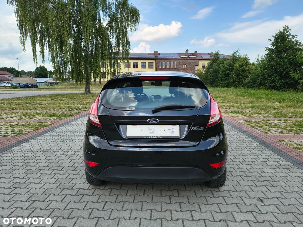 Ford Fiesta 1.25 Celebration - 9