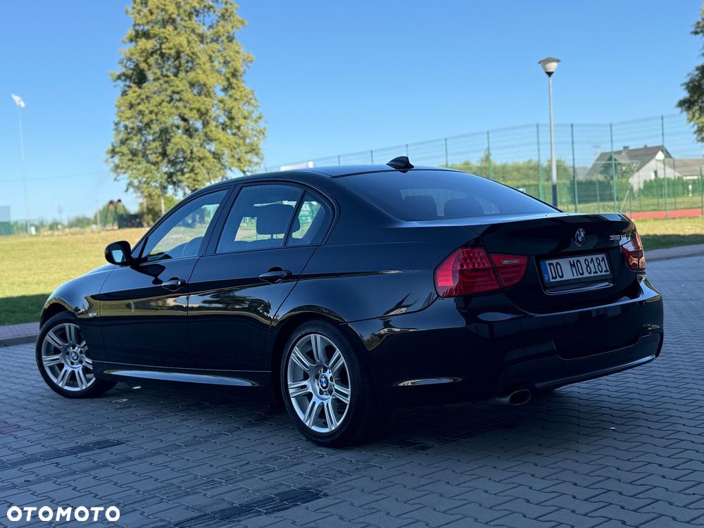BMW Seria 3 318i - 29