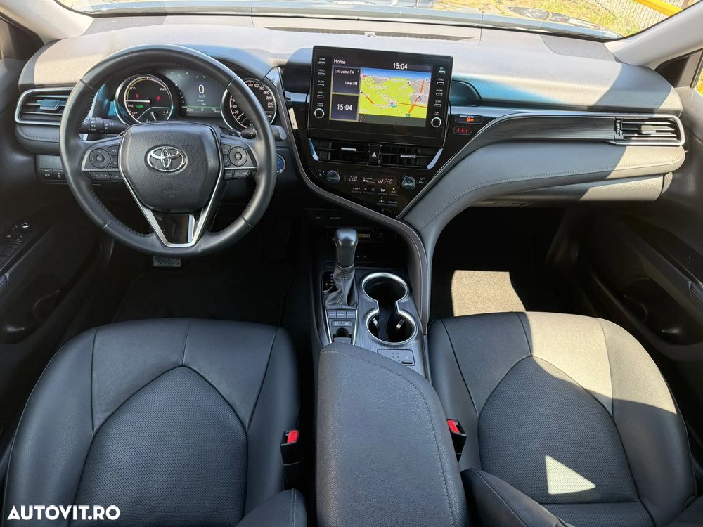 Toyota Camry 2.5 Dynamic - 22