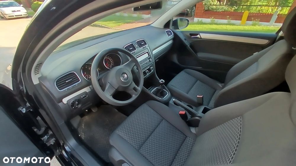 Volkswagen Golf VI 1.4 Comfortline - 32