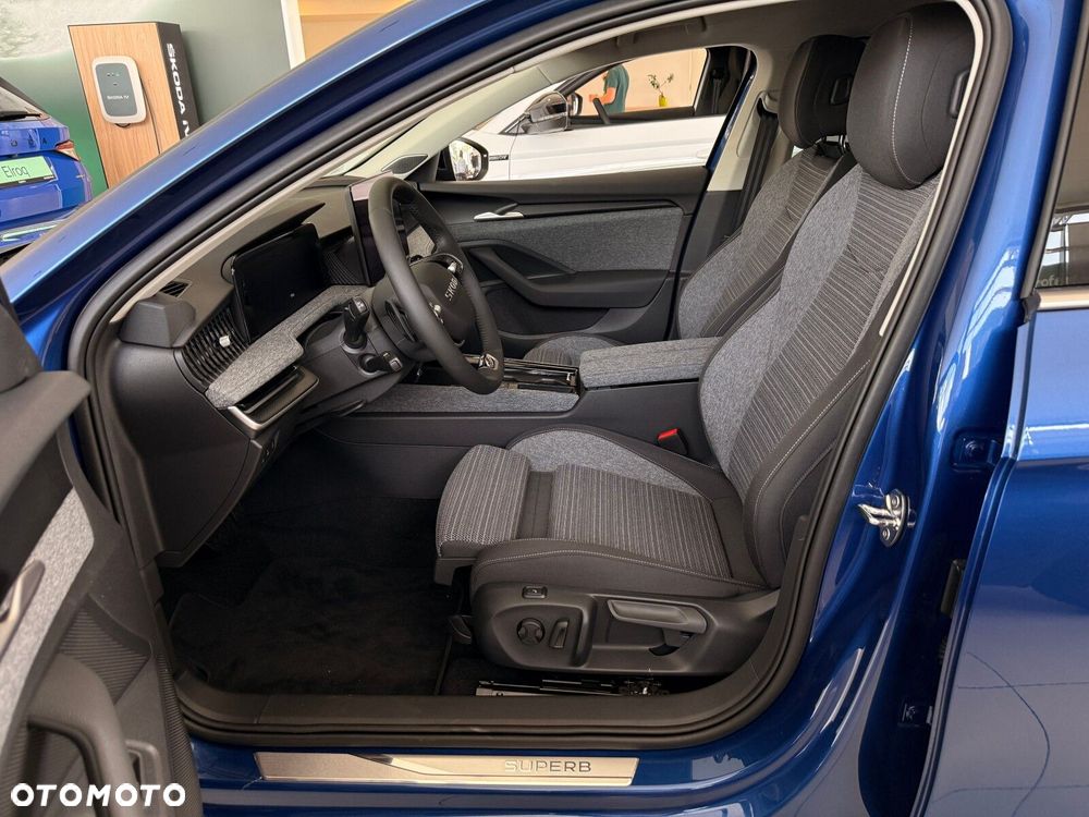 Skoda Superb 2.0 TSI Edition 130 DSG - 10