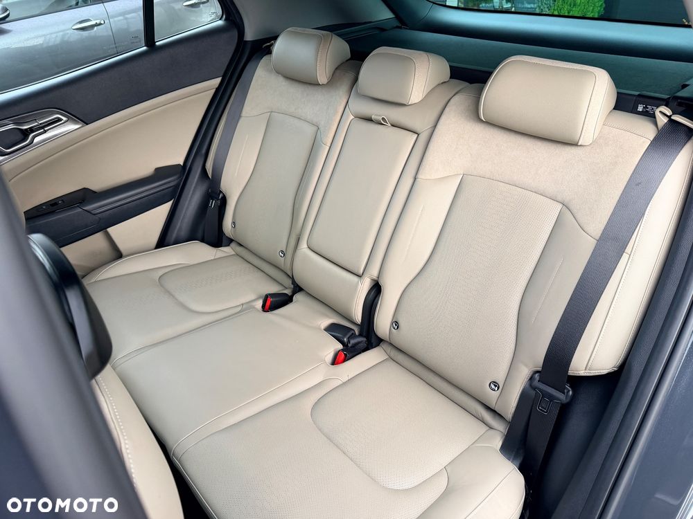 Kia Sportage 1.6 T-GDI HEV Business Line 4WD - 17