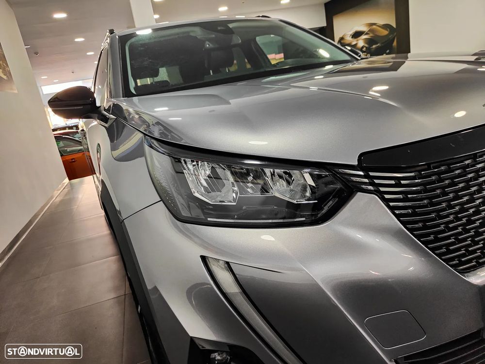 Peugeot 2008 1.2 PureTech Allure EAT8 - 13