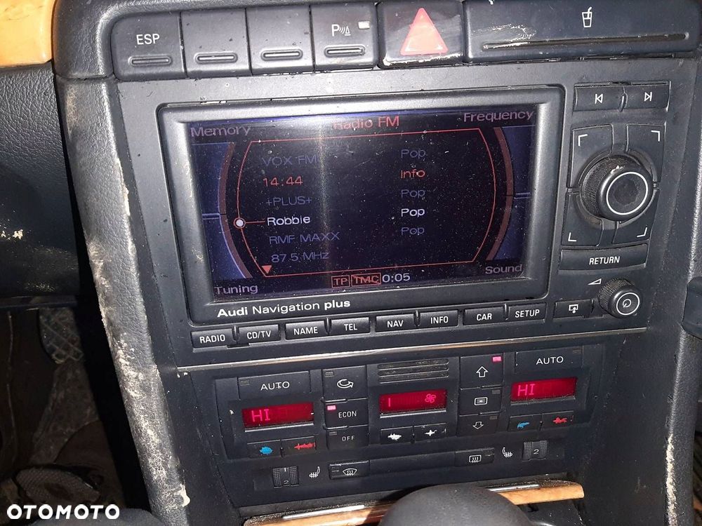 RADIO ODTWARZACZ AUDI A4 B7 8E0035192Q RADIO NAVIGATION PLUS - 1