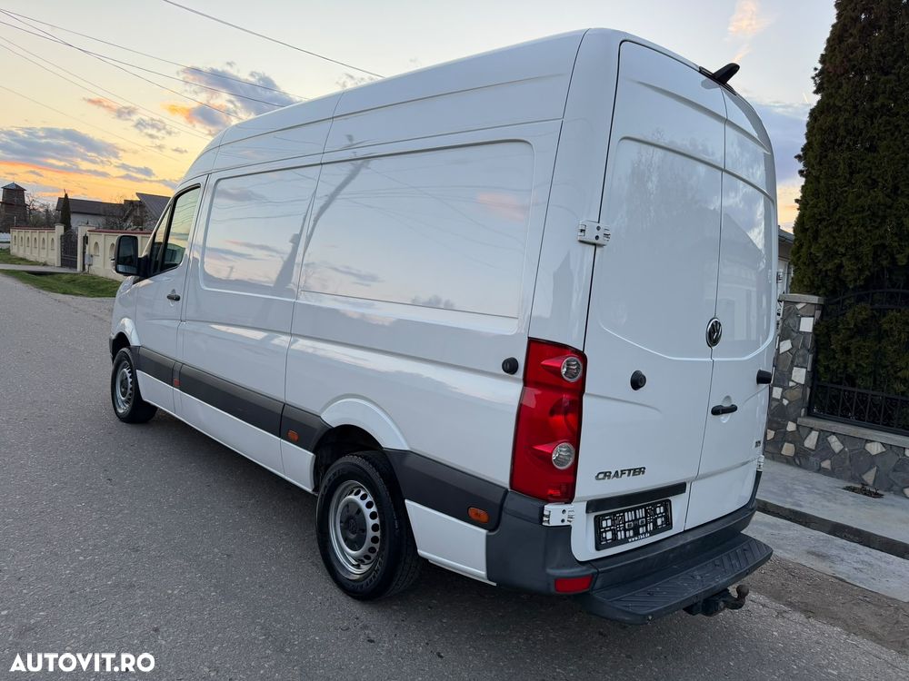 Volkswagen Crafter 2.0 CD MWB - 3