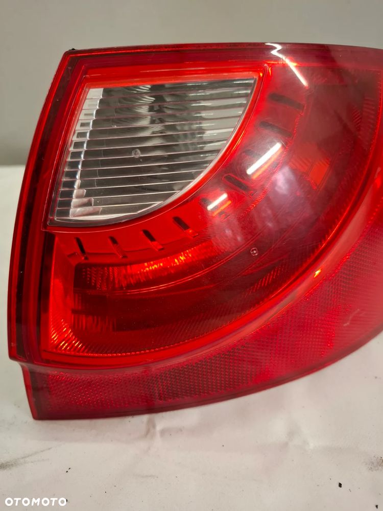 Lampa Tył Tylna Klapa Lewa/Prawa Seat Exeo Kombi 3R9 - 5