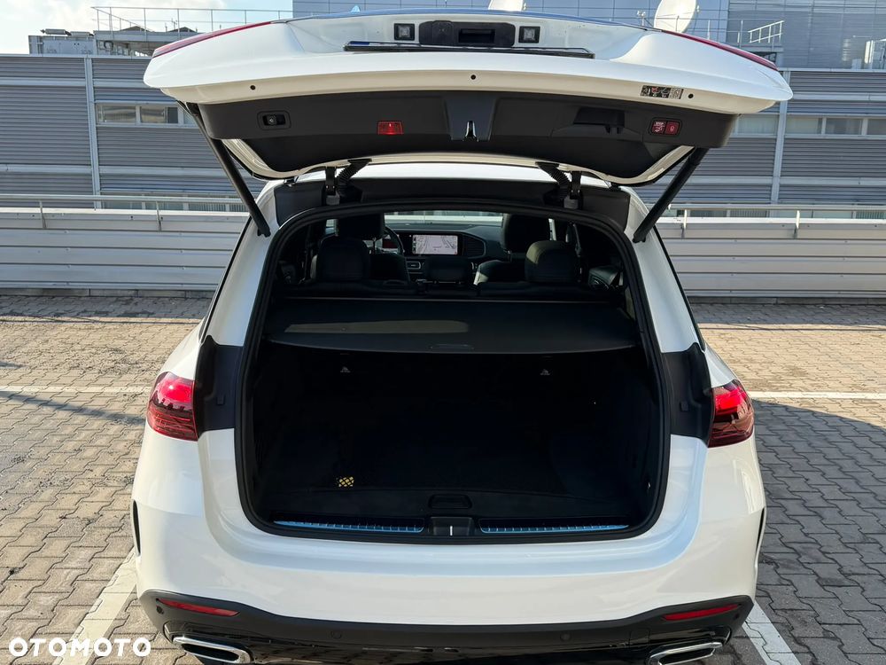 Mercedes-Benz GLE 300 d 4Matic 9G-TRONIC AMG Line Advanced Plus - 12