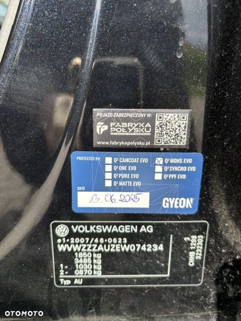 Volkswagen Golf - 10