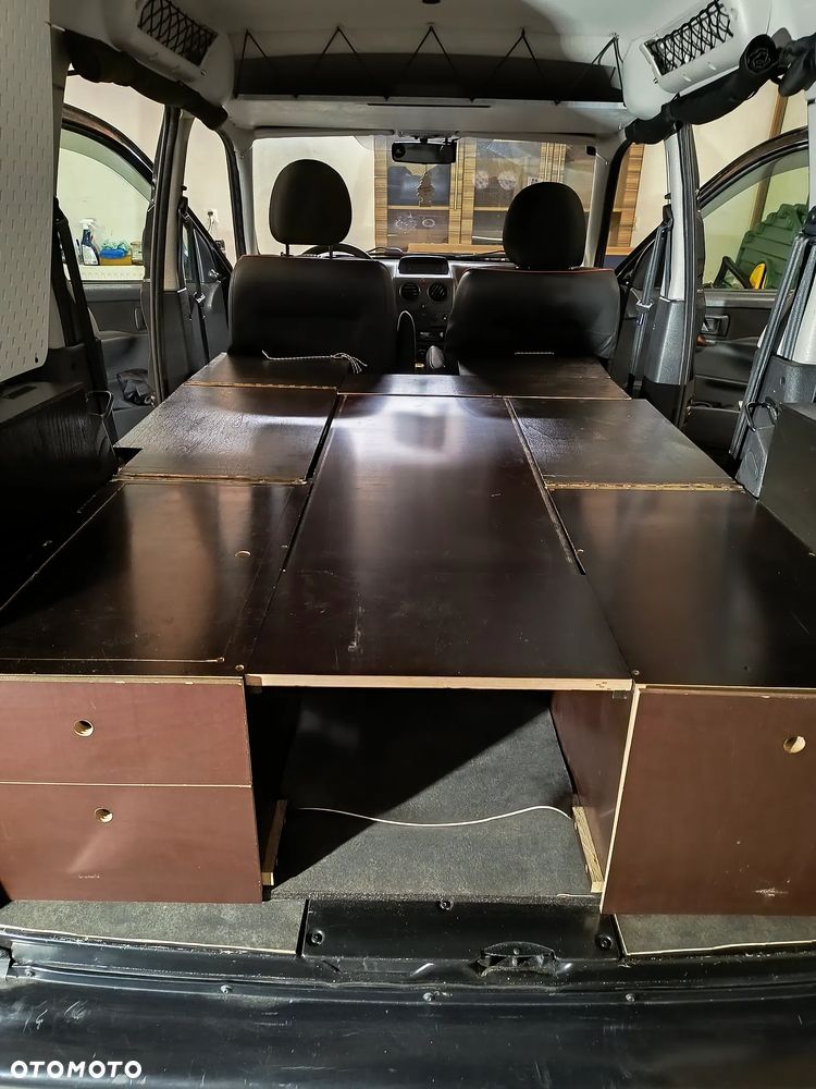 Peugeot Partner Kombi 75 Sportium - 14