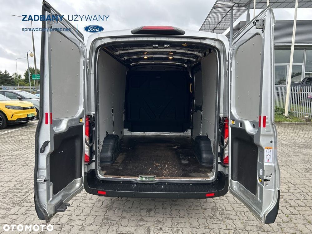 Ford Transit - 6