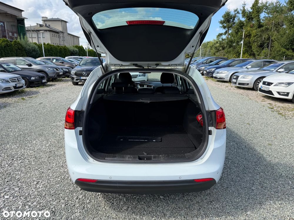 Kia Ceed 1.6 CRDi Smart - 35