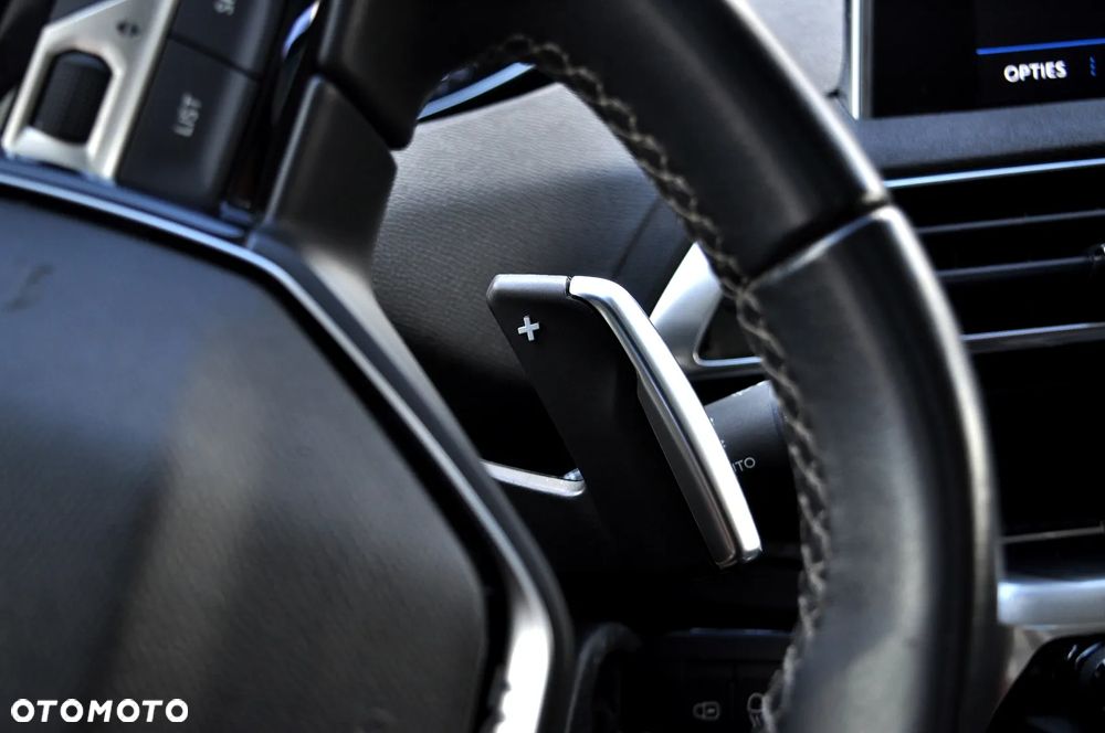 Peugeot 3008 1.2 PureTech Allure S&S EAT8 - 37