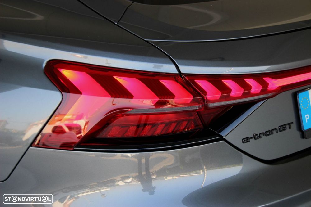 Audi e-tron GT quattro - 10