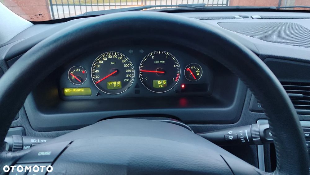 Volvo S60 D5 Kinetic - 32