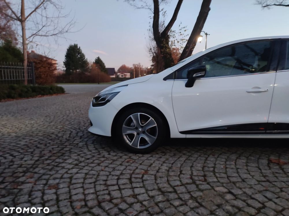Renault Clio - 9
