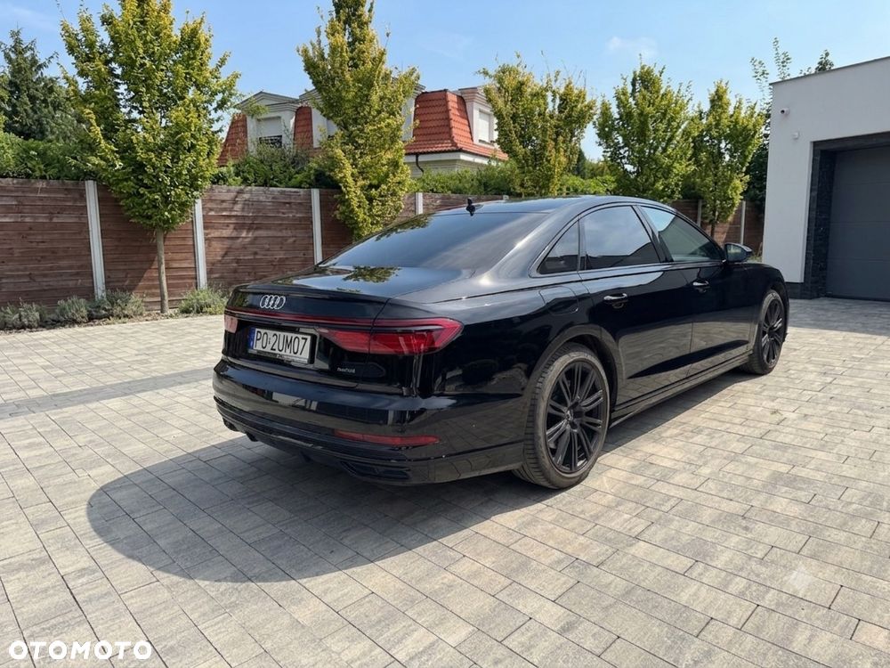 Audi A8 - 5