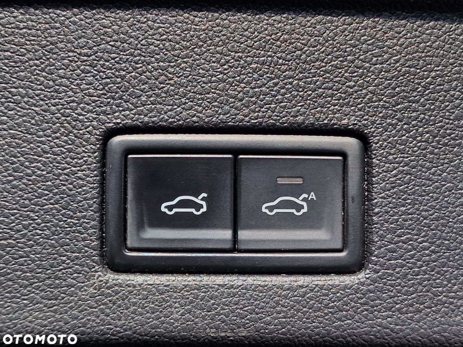 Volkswagen Touareg - 15