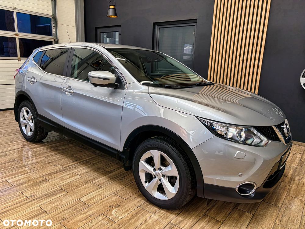 Nissan Qashqai 1.2 DIG-T N-Connecta EU6 - 6