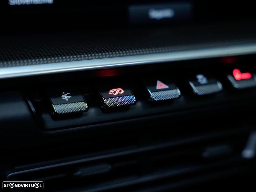 Porsche 911 (992) Turbo S PDK - 33