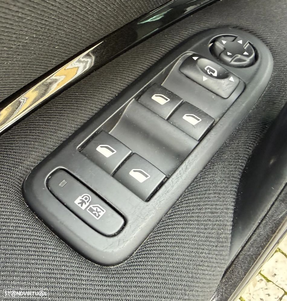 Citroën C5 Tourer HDi 165 FAP Exclusive - 15