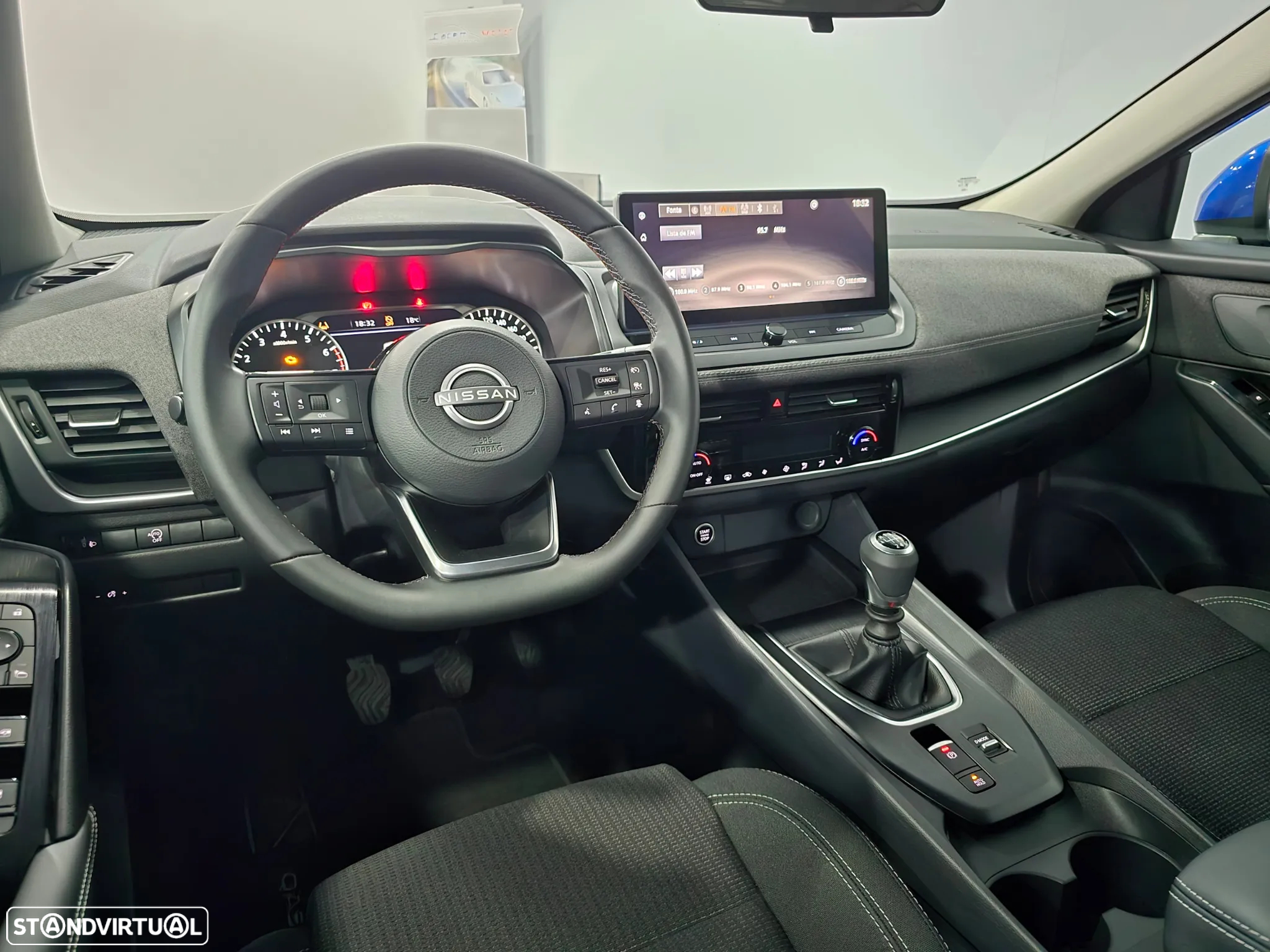 Nissan Qashqai 1.3 DIG-T Engage - 19