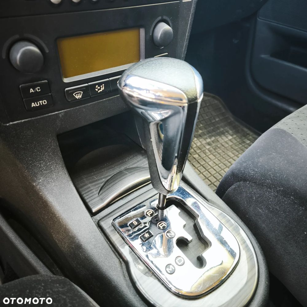 Citroën C4 2.0 HDi Exclusive - 17