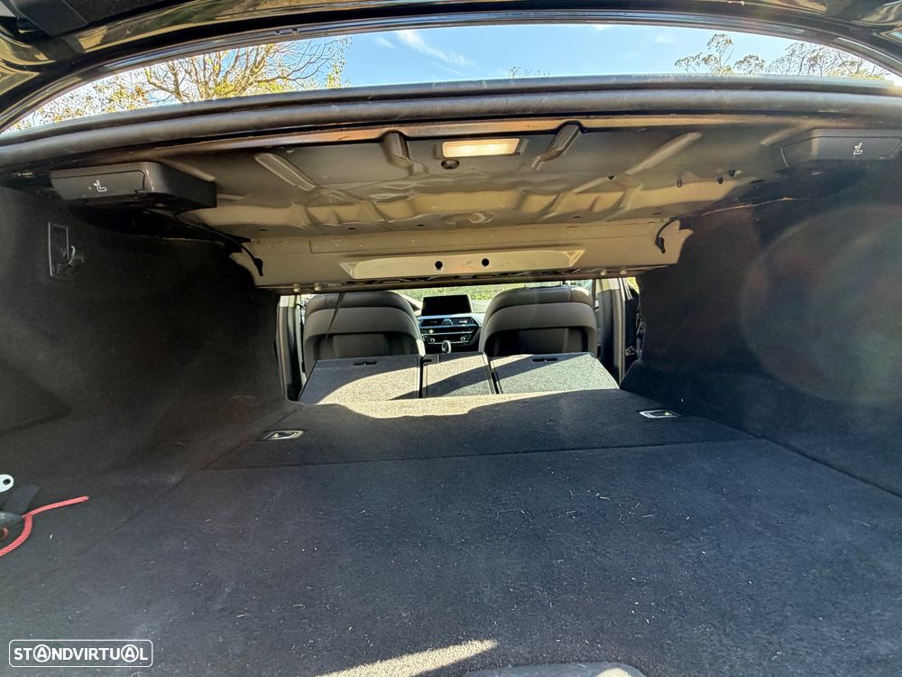 BMW 530 e iPerformance Line Luxury - 26