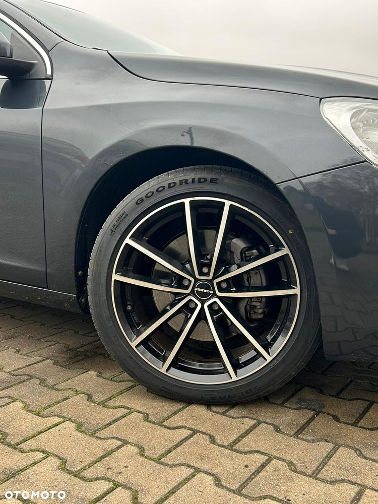 Volvo V60 - 26