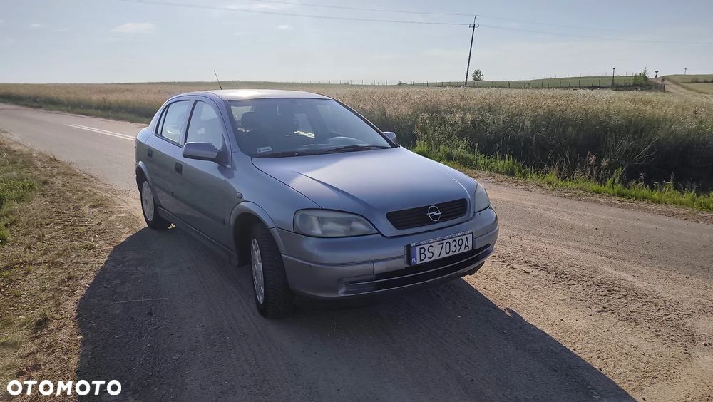 Opel Astra 1.4 Start - 8
