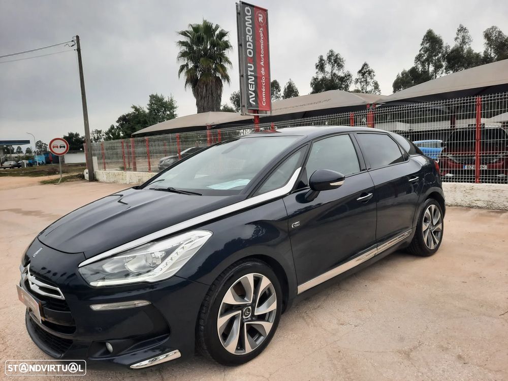 Citroën DS5 2.0 HDi Hy4 So Chic CMP6 88g - 1