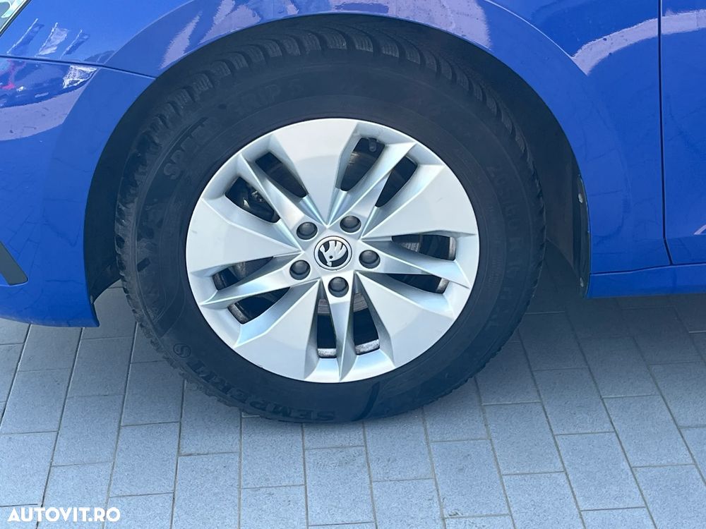 Skoda Octavia 1.0 TSI Ambition - 4