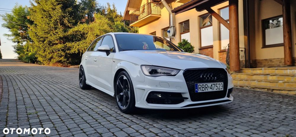 Audi A3 Sportback - 1